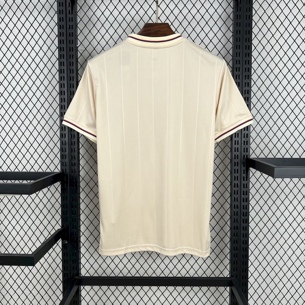 Maillot Lyon concept 2025-26