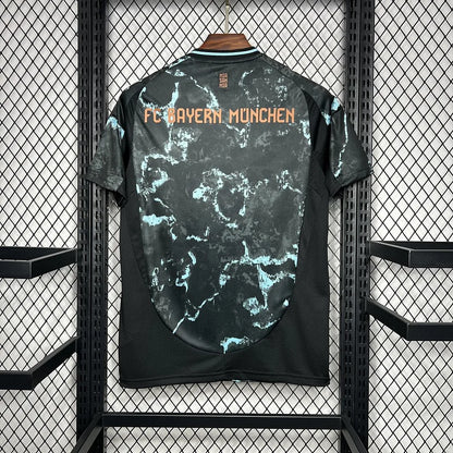 Maillot Bayern Munich extérieur 2025