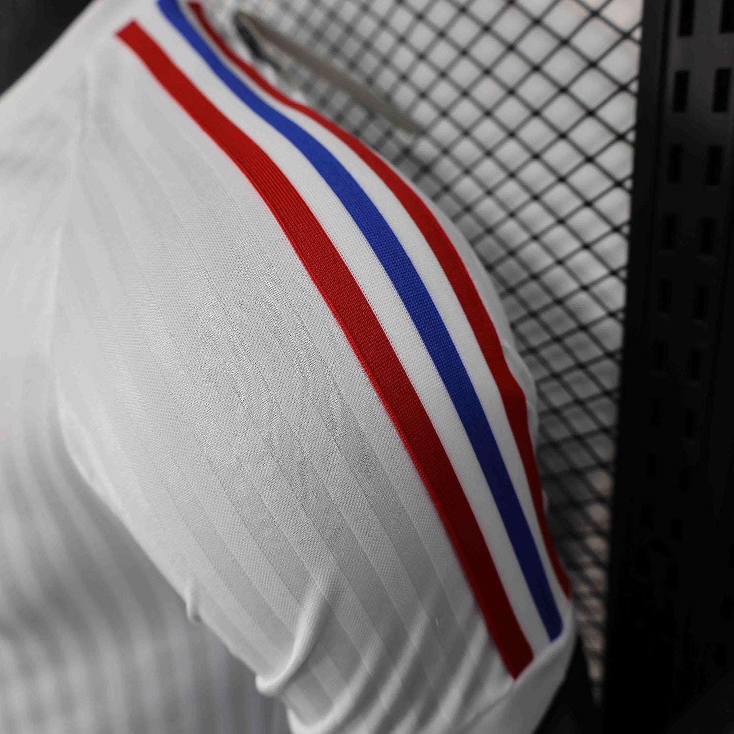 Maillot Lyon concept 2025-26